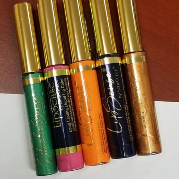 Sold: Senegence Lipsense and Shadowsense Bundle - Picture 1 of 3